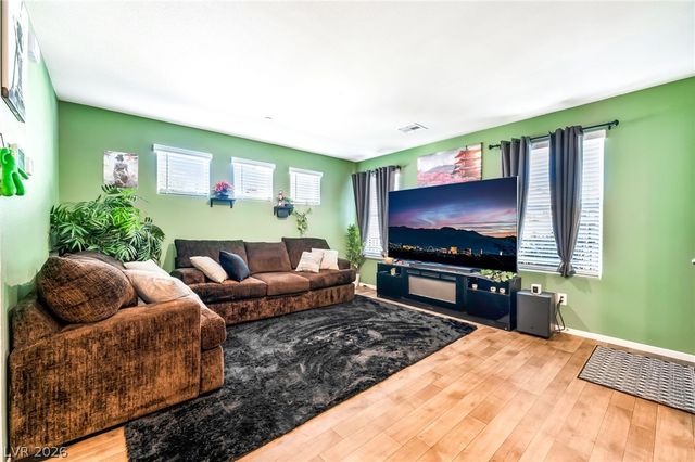 1128 Meadow Sparrow Place, Henderson, NV 89011