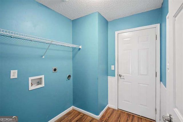 33 Glenabbey Drive NW, Cartersville, GA 30120