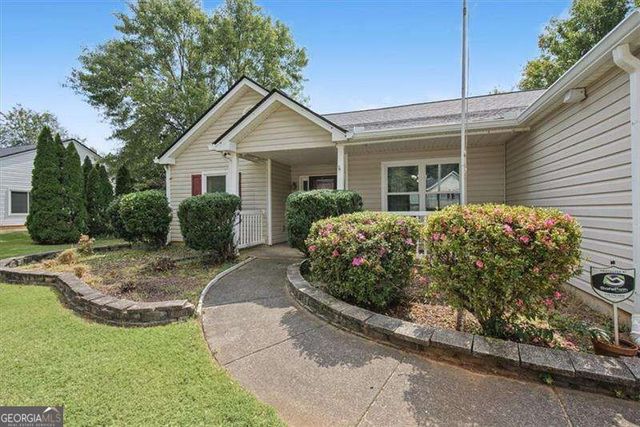 33 Glenabbey Drive NW, Cartersville, GA 30120