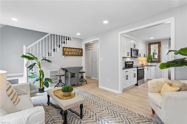 237 Piedmont AVE, Hampton, VA 23661