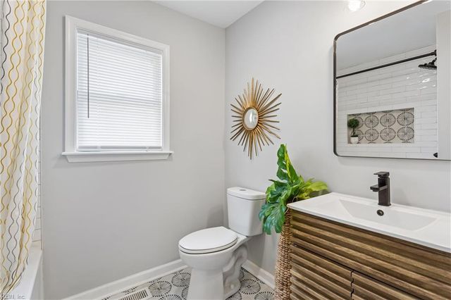 237 Piedmont AVE, Hampton, VA 23661
