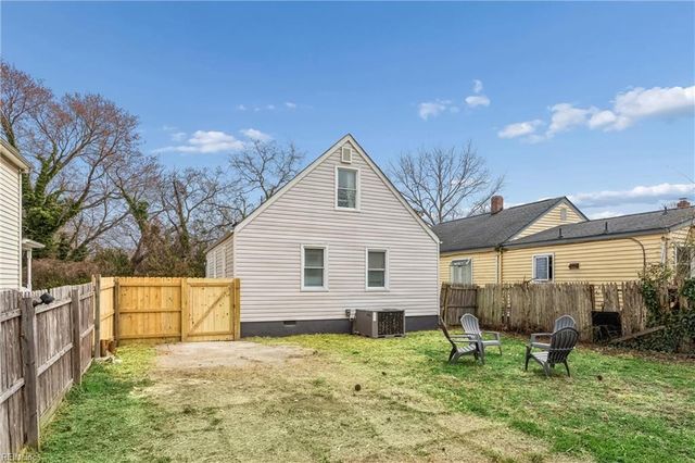 237 Piedmont AVE, Hampton, VA 23661