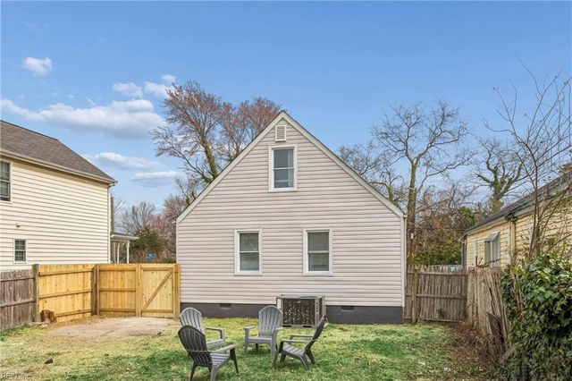 237 Piedmont AVE, Hampton, VA 23661