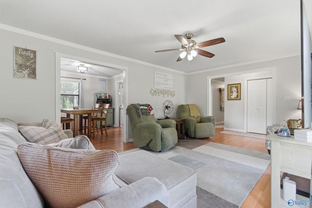 200 Powell Street, Gurley, AL 35748