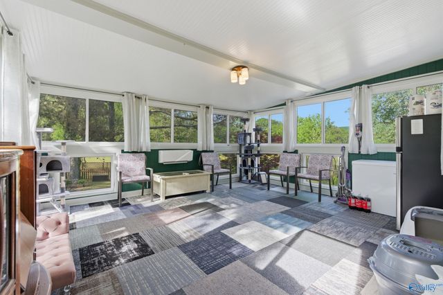 200 Powell Street, Gurley, AL 35748