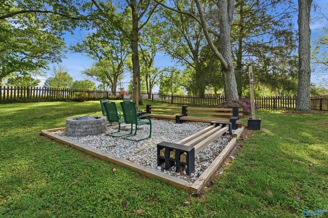 200 Powell Street, Gurley, AL 35748