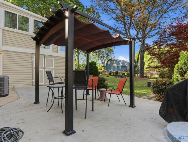 200 Powell Street, Gurley, AL 35748