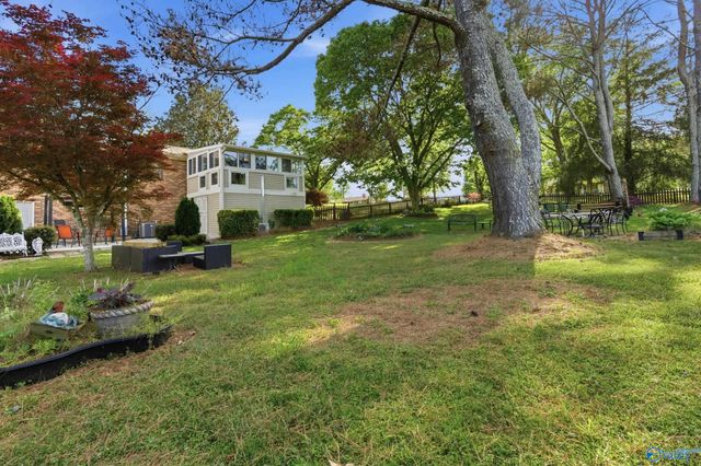 200 Powell Street, Gurley, AL 35748