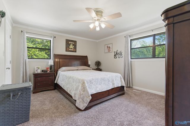 200 Powell Street, Gurley, AL 35748