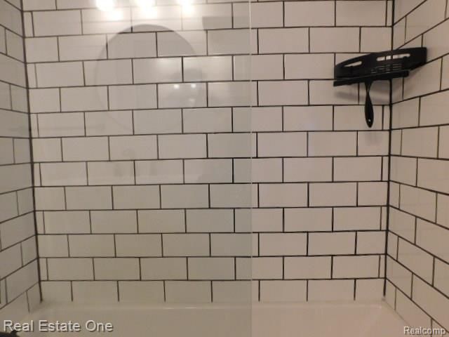 203 S Wilson Avenue, Royal Oak, MI 48067