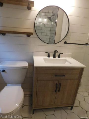 203 S Wilson Avenue, Royal Oak, MI 48067
