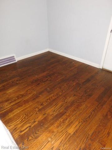 203 S Wilson Avenue, Royal Oak, MI 48067