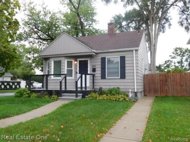 203 S Wilson Avenue, Royal Oak, MI 48067