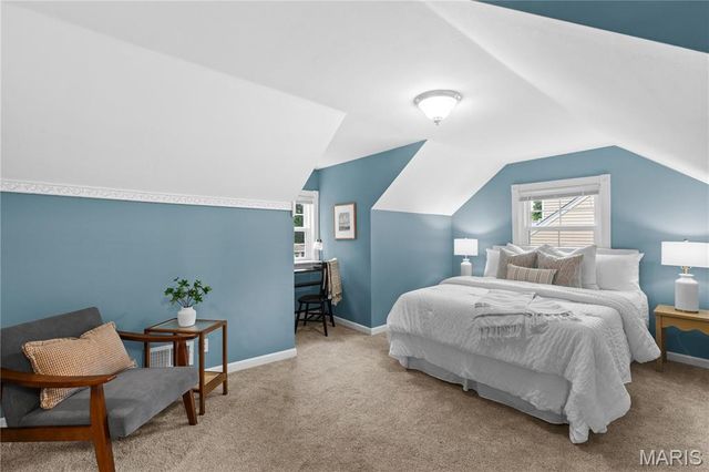 280 S Lafayette Street, Florissant, MO 63031
