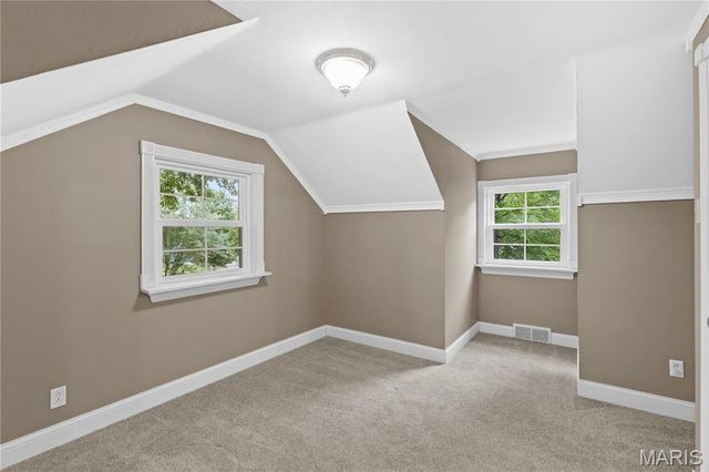 280 S Lafayette Street, Florissant, MO 63031