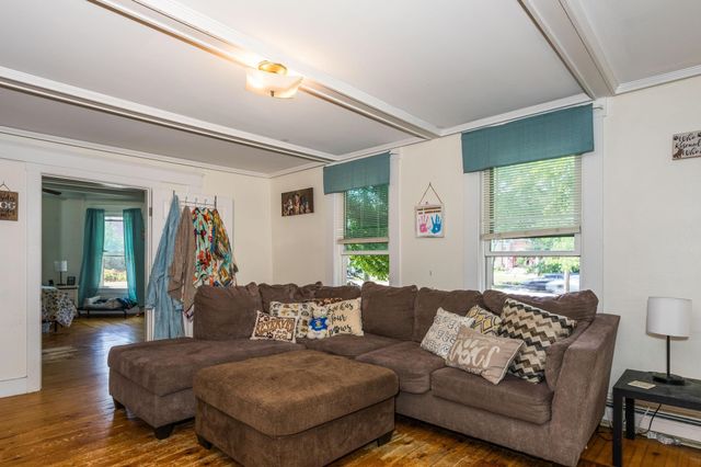 2 Pleasant Street, Rochester, NH 03867