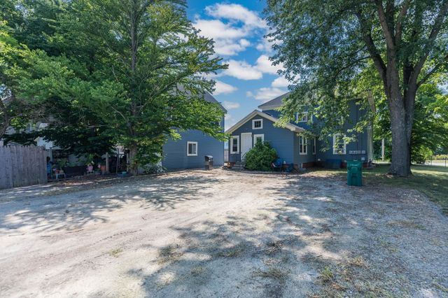2 Pleasant Street, Rochester, NH 03867