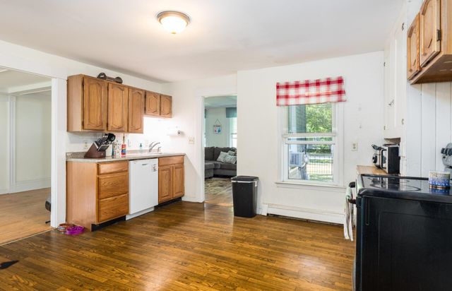 2 Pleasant Street, Rochester, NH 03867