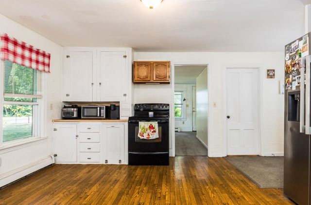 2 Pleasant Street, Rochester, NH 03867