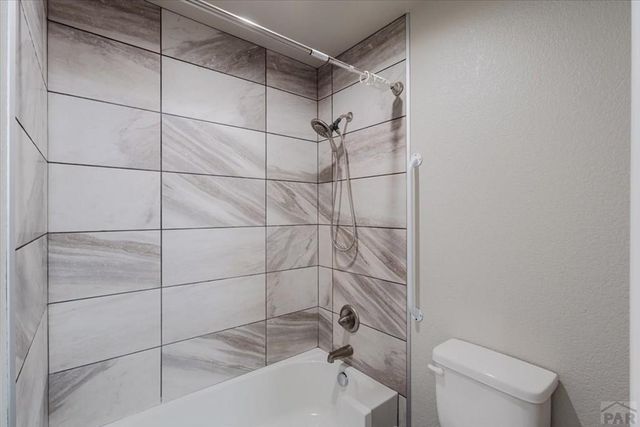 2210 Antelope Way, Pueblo, CO 81005