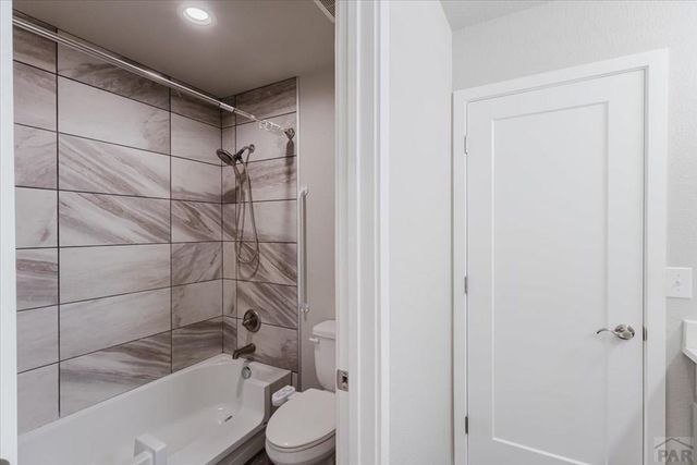 2210 Antelope Way, Pueblo, CO 81005