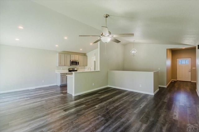 2210 Antelope Way, Pueblo, CO 81005