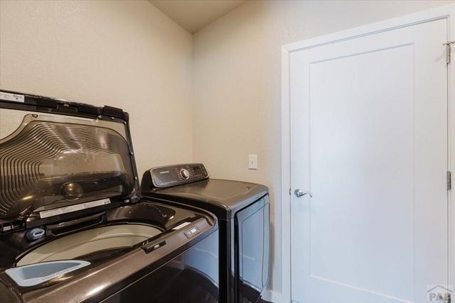 2210 Antelope Way, Pueblo, CO 81005