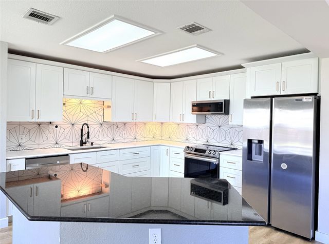 2312 Collington Drive, Roanoke, TX 76262