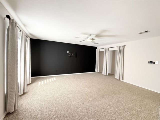 2312 Collington Drive, Roanoke, TX 76262