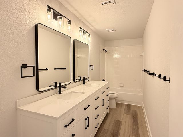 2312 Collington Drive, Roanoke, TX 76262