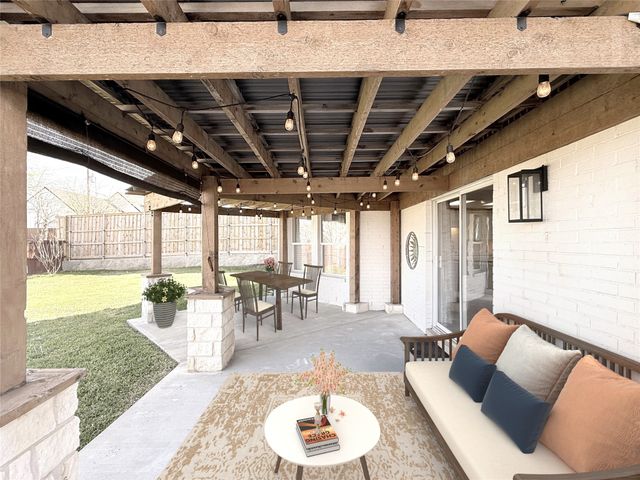 2312 Collington Drive, Roanoke, TX 76262