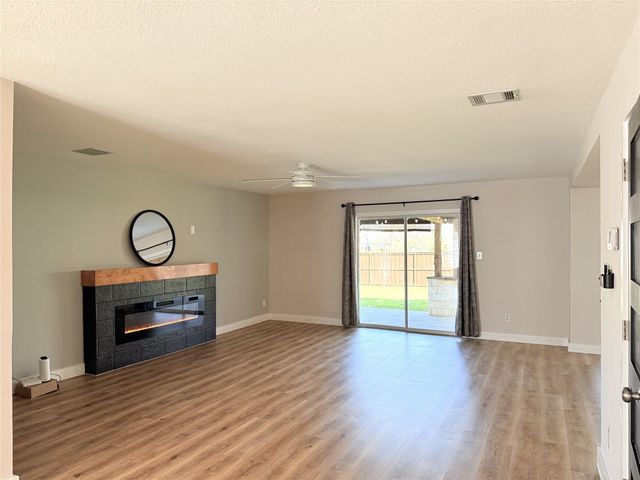 2312 Collington Drive, Roanoke, TX 76262