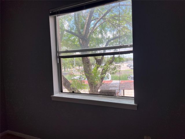 10203 Forum Park Drive 218, Houston, TX 77036