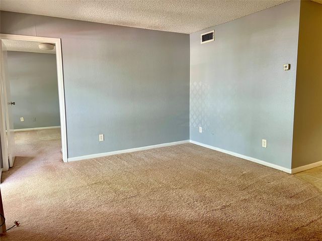 10203 Forum Park Drive 218, Houston, TX 77036