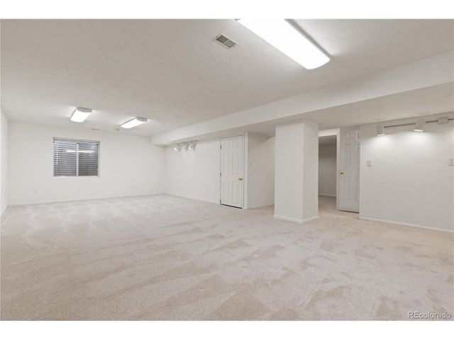 12181 Applewood Ct, Broomfield, CO 80020