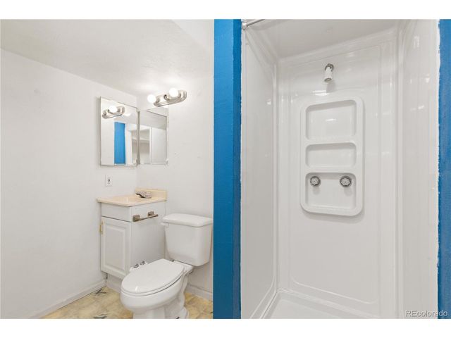 12181 Applewood Ct, Broomfield, CO 80020