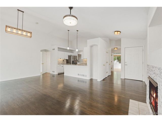 12181 Applewood Ct, Broomfield, CO 80020