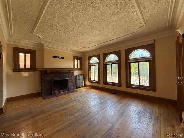 16211 Fairfield Street, Detroit, MI 48221