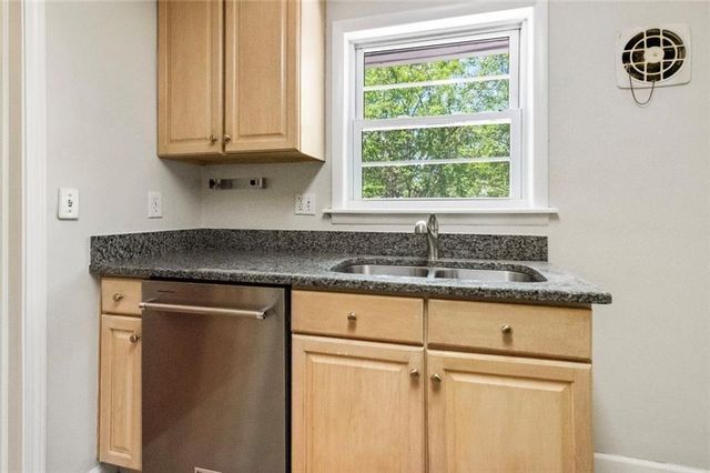 3660 Peachtree NE C2, Atlanta, GA 30319