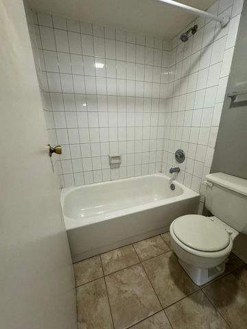 16402 N 31st Street 119, Phoenix, AZ 85032