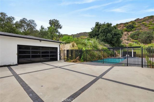 1433 El Rito, Glendale, CA 91208