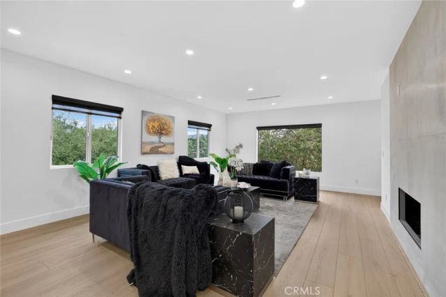 1433 El Rito, Glendale, CA 91208