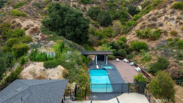 1433 El Rito, Glendale, CA 91208