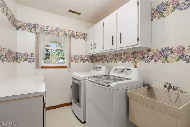 32145 Bainbridge Road, Solon, OH 44139