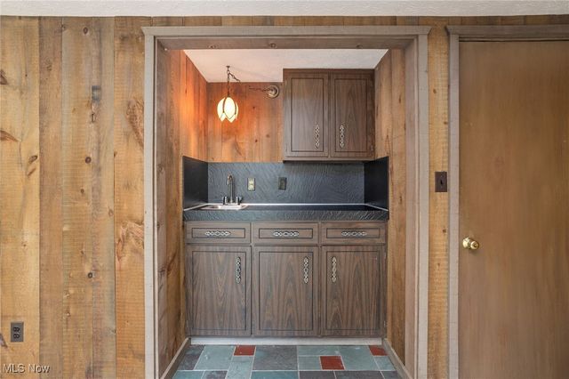 32145 Bainbridge Road, Solon, OH 44139