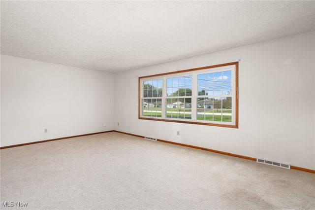 32145 Bainbridge Road, Solon, OH 44139