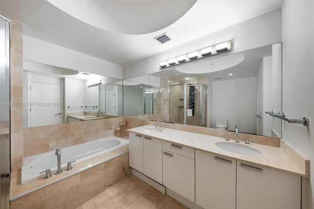 3131 NE 188th St 2-803, Aventura, FL 33180