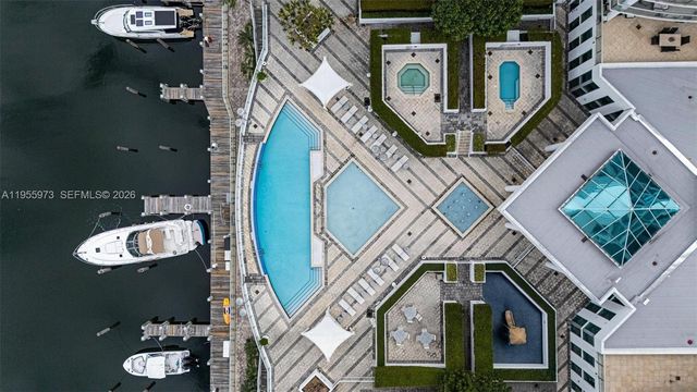 3131 NE 188th St 2-803, Aventura, FL 33180