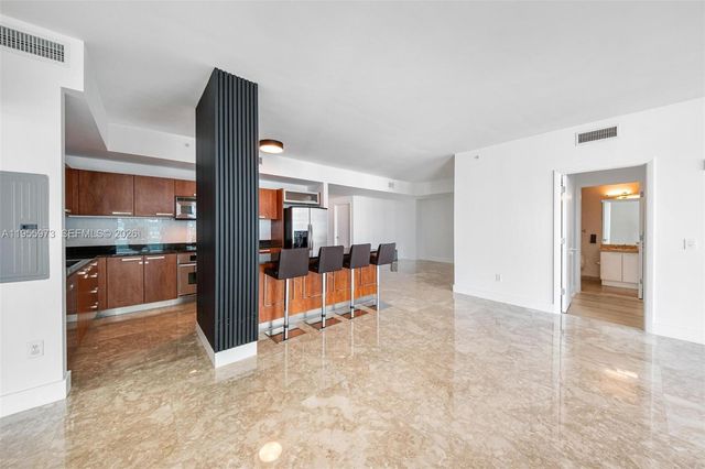 3131 NE 188th St 2-803, Aventura, FL 33180