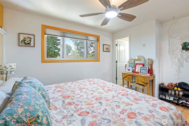 1803 S 232nd Street, Des Moines, WA 98198
